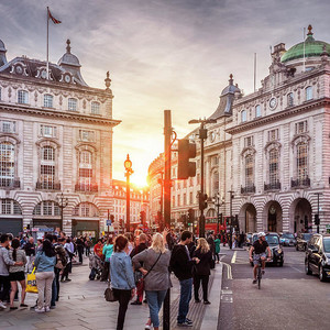 Piccadilly Circus